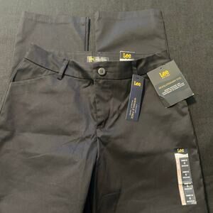 2 pairs- Ladies Lee Dress/ work pants - Sz 6